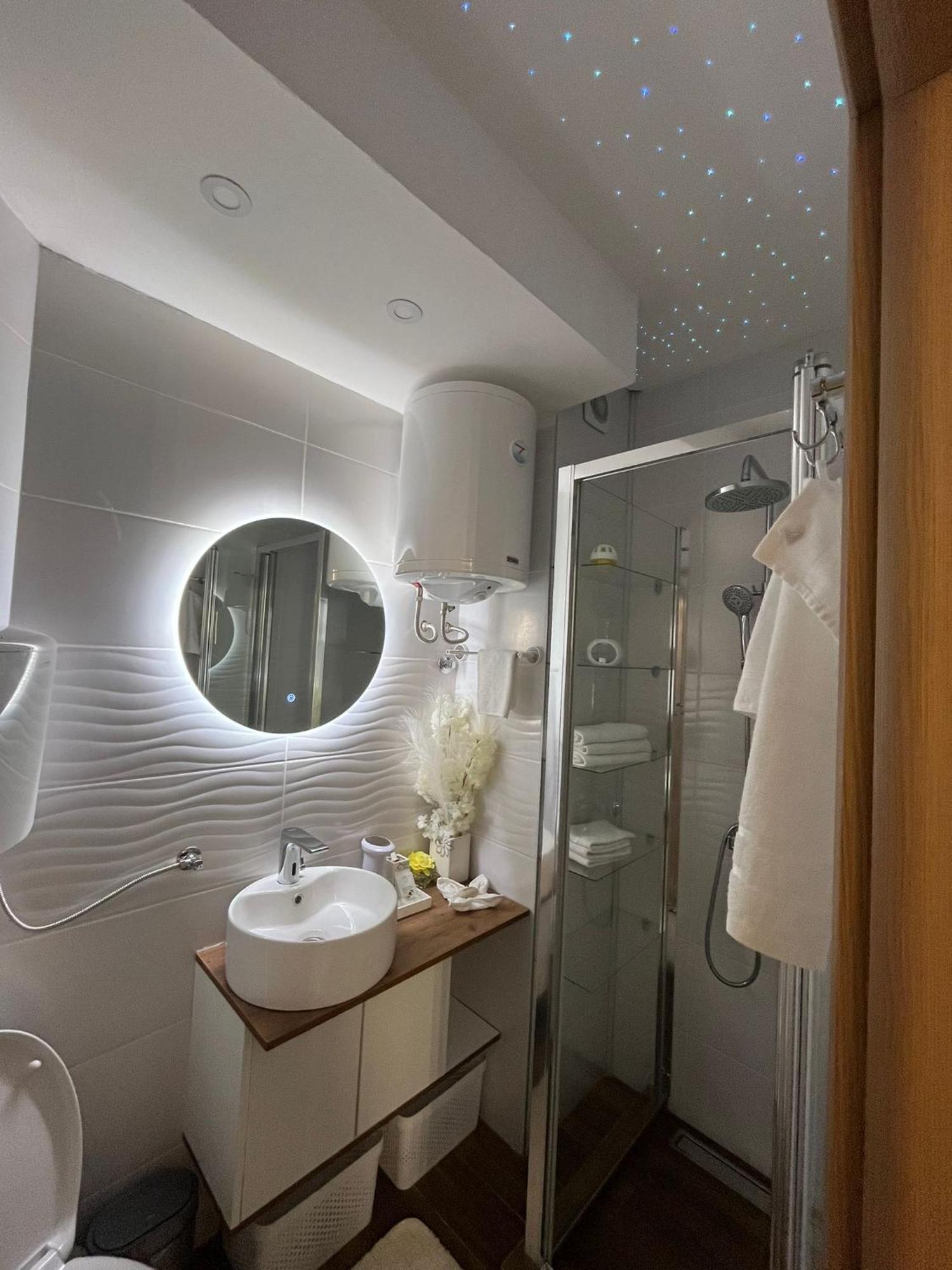 Apartment Jj Vladimira Rolovic 09 17